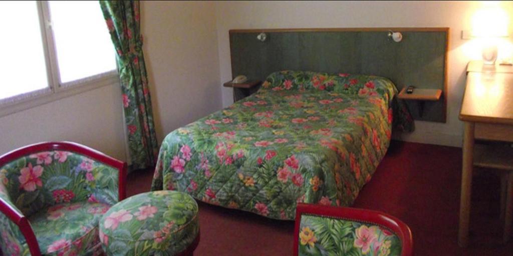 Cit'Hotel Avallon Vauban الغرفة الصورة