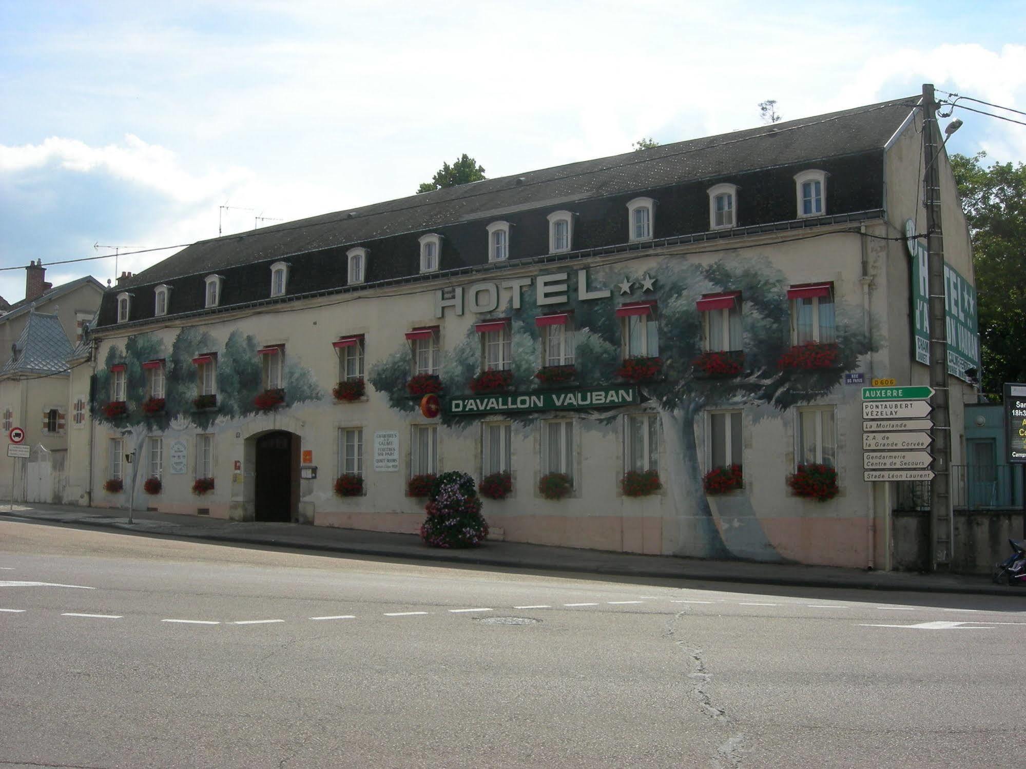 Cit'Hotel Avallon Vauban المظهر الخارجي الصورة